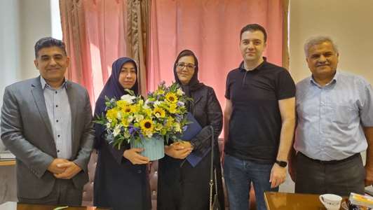 کمک 165 میلیون تومانی خیر نیک‌اندیش کاشانی برای تعمیر دستگاه سونوگرافی چشم بیمارستان متینی 